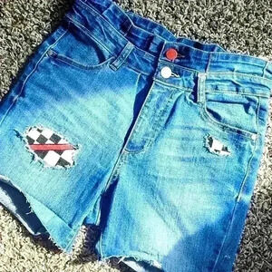 Bluespice  high-waisted 90s shorts size 3